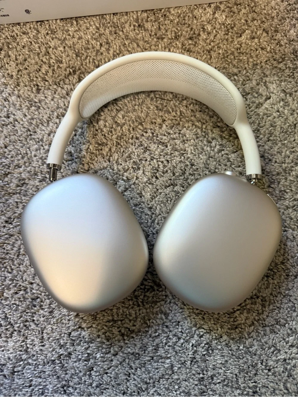 Starlight USB-C Apple Airpod Max